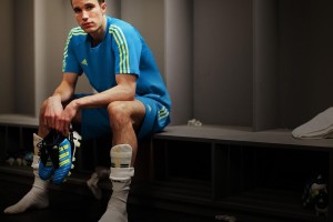 爱游戏体育入口-利雅得胜利客场憾平，C罗哑火引球迷担忧，利雅得胜利vs利雅得新月比分预测