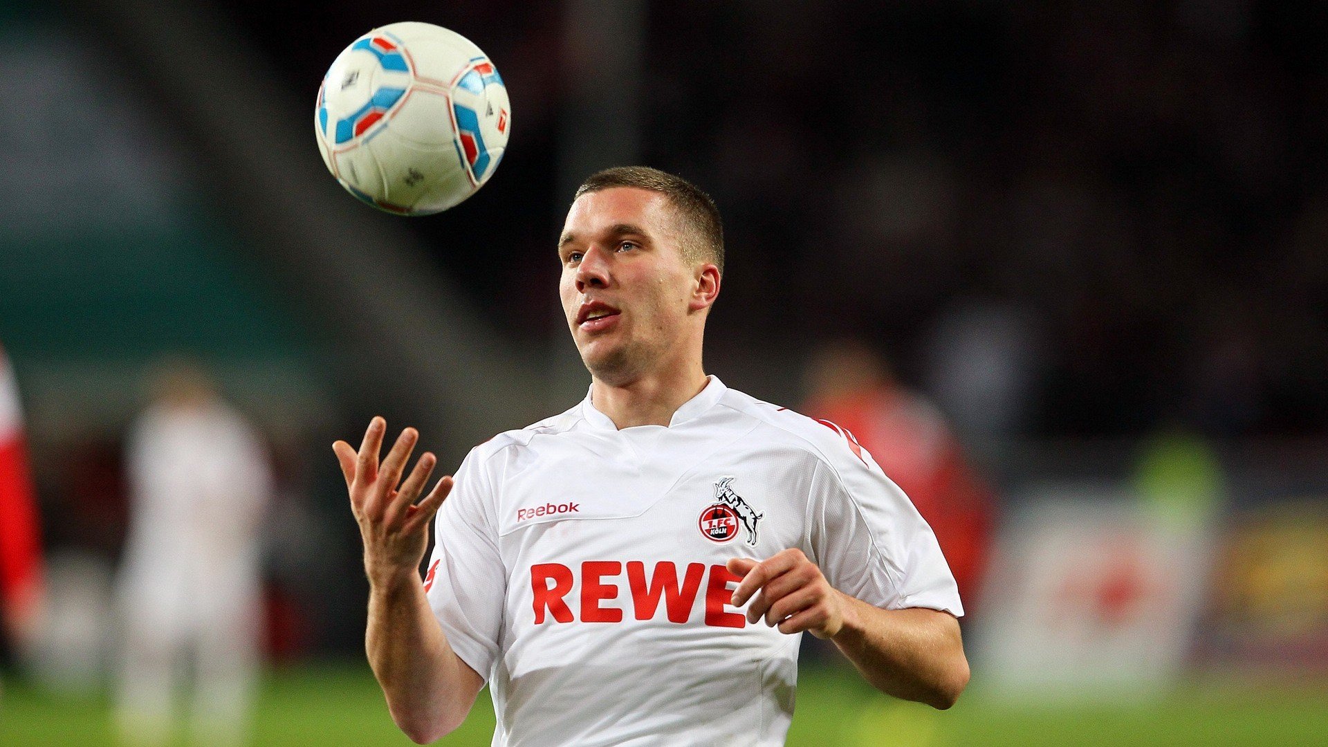 爱游戏入口-马竞边锋速度突出，撕裂防线，马竞的战术