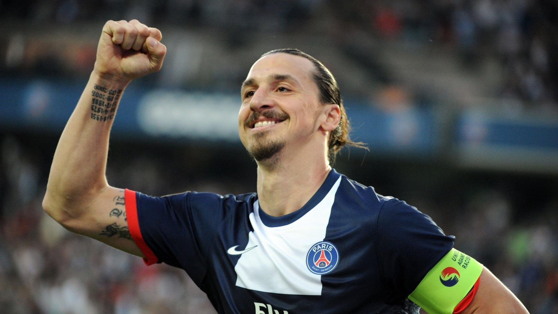 爱游戏体育官网-意甲明星球员的形象管理,意甲球星合影